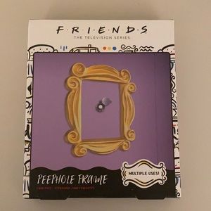 Friends peephole frame